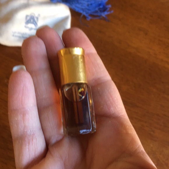 Amber oil for fragrance purpose - Picture 2 of 4